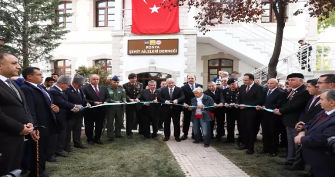 Konya’da yenilenen Şehit Aileleri Derneği binası açıldı