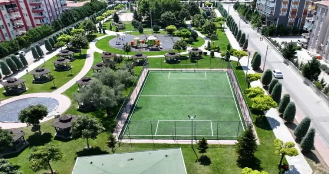 Konya Karatay’da 14 halı saha yolda