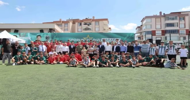 Konya Karatay’da futbol ve dart turnuvalarında şampiyonlar belli oldu
