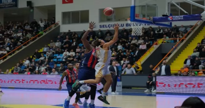 Konya potada yenilmezlik serisini 5’e çıkardı