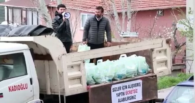 Korona virüsünden etkilenen yaşlılar için kamyonla erzak dağıttılar
