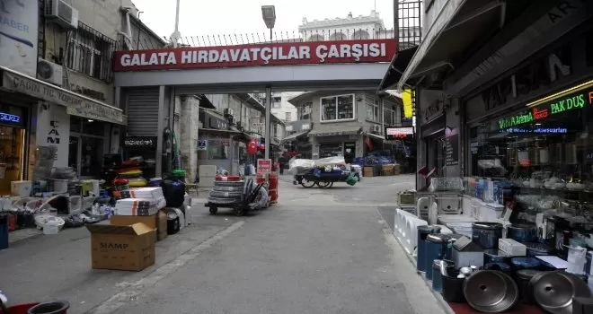 Koronavirüs hırdavat esnafını da vurdu
