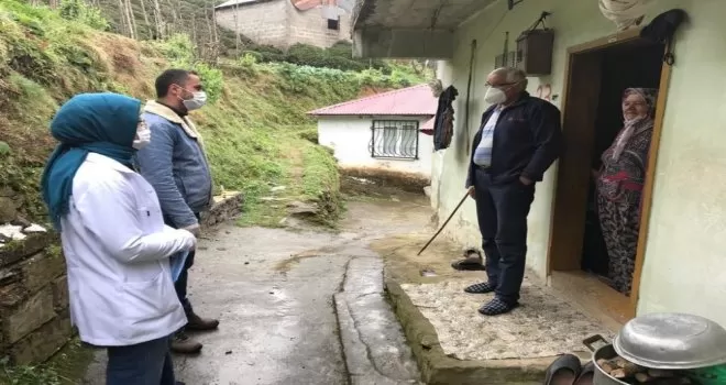 Köy tedbir amaçlı kendi karantinasını uyguluyor
