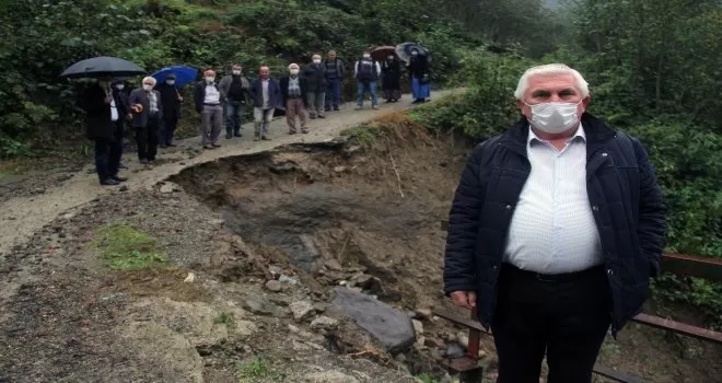 Köylülerin köprü çilesi
