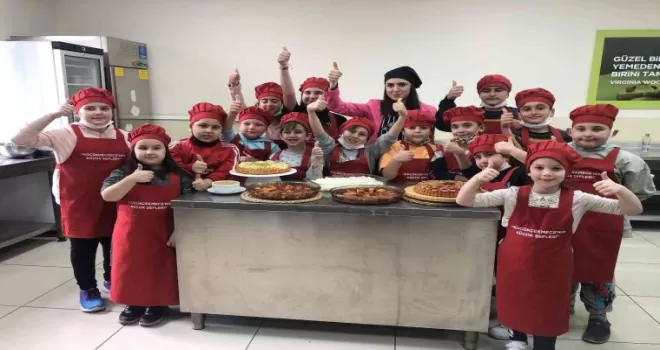 Küçükçekmece’nin minik şefleri Ramazan menüsü hazırladı
