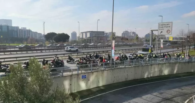 Kuryelerden meslektaşı Yunus Emre Göçer için “adalet“ sürüşü
