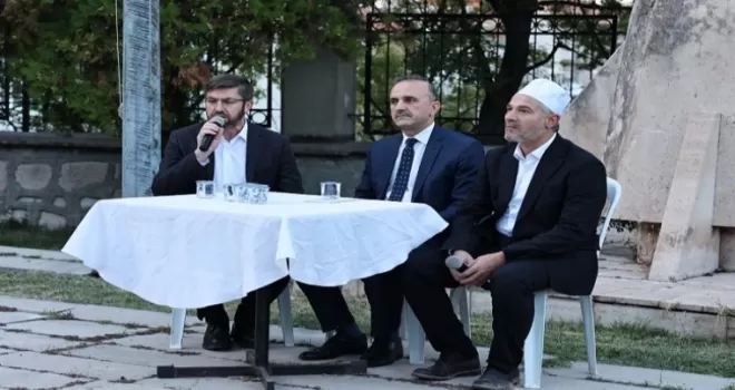 Kütahya Belediyesi’nden gazi ve şehitlere anma