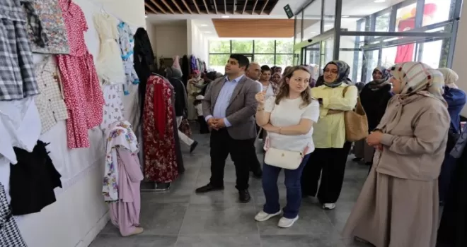 Kütahya’da bir yıllık emekler sergilendi