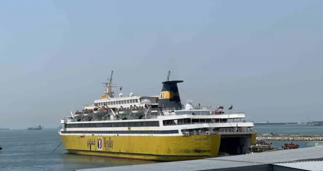 Libya ile ikili ticareti hızlandıracak gemi İstanbul’a yanaştı
