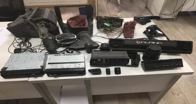 Lüks araçları 15 saniyede çalan çete çökertildi
