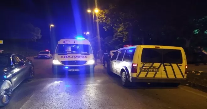 Maçka parkında 2 grup arasında alkol şişeleriyle kavga: 2 yaralı, 2 gözaltı
