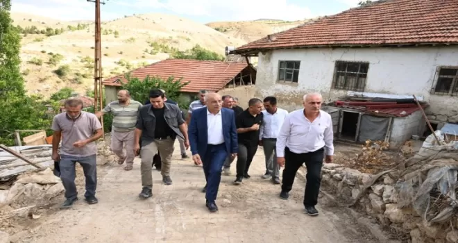 Malatya Hekimhan’da selin yaraları sarılıyor