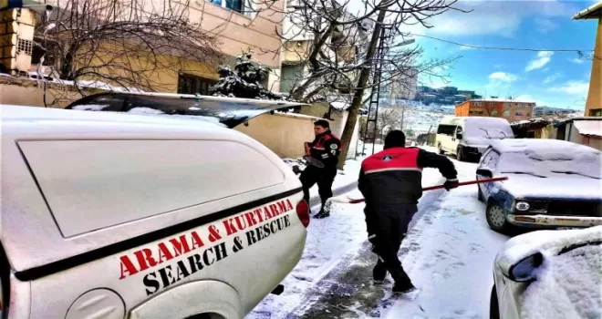 Maltepe Belediyesi ’’Kar Krizini’’ başarıyla yönetti
