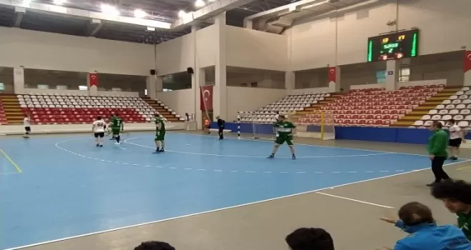 Mamak, Amasya’dan galibiyetle döndü
