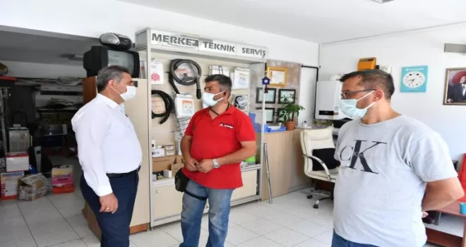 Mamak Belediye Başkanı Köse’den esnafa ziyaret
