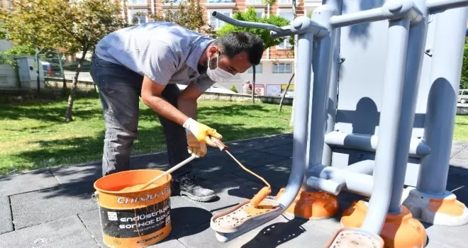 Mamak’ın parkları yenileniyor
