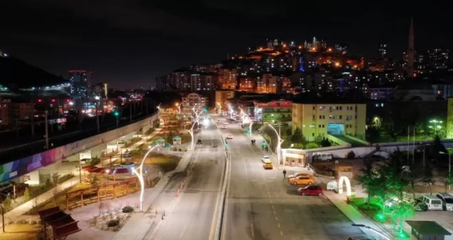 Mamak’ta caddeler ışıl ışıl
