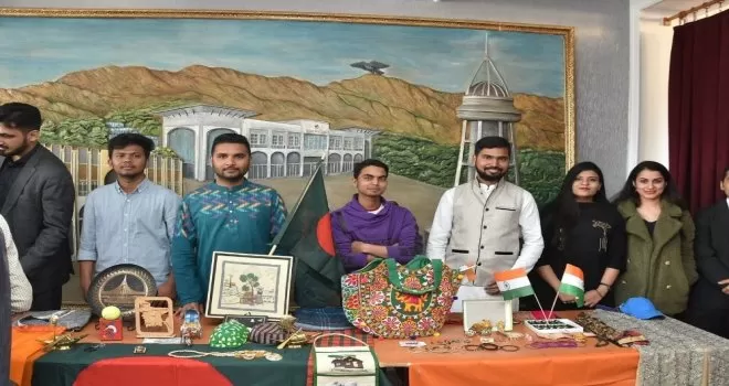 Mamak’ta Güney Asya rüzgarı esti
