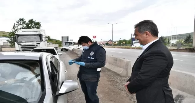 Mamak’ta polislere çay jesti
