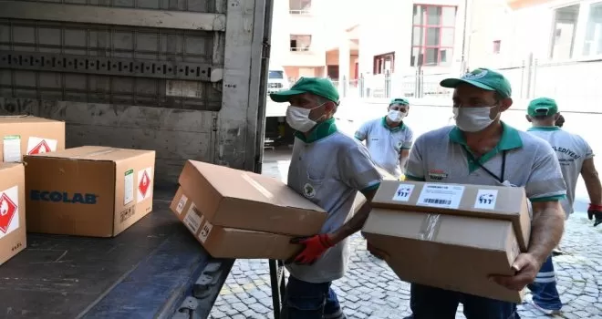 Mamak’tan Sırbistan’a tıbbi yardım tırı
