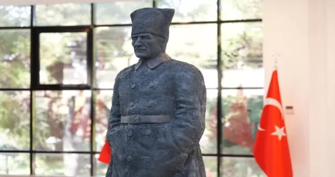 Manisa’da ’Atatürk Heykelleri Sergisi’ açıldı