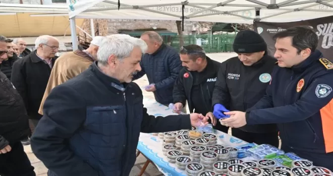 Manisa’da depremde hayatını kaybedenler anıldı