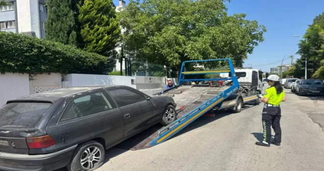 Manisa’da hurda araçlar kaldırılıyor
