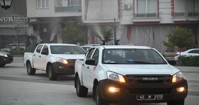 Manisa Sarıgöl’de ilaçlama çalışması