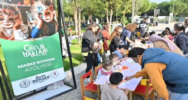 Manisalı çocuklar haklarını eğlenerek öğrendi