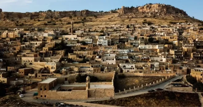 Mardin’in taşları dizilerin yalanlarıyla çatırdıyor! Gerçek kültür nerede?