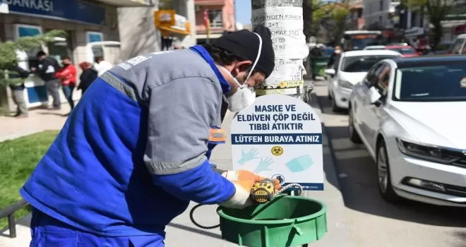 Maske atıklarına özel çöp sepeti
