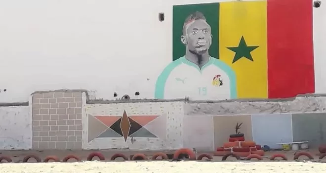 Mbaye Diagne, Senegal’de eğitim gördüğü okulunu yeniledi
