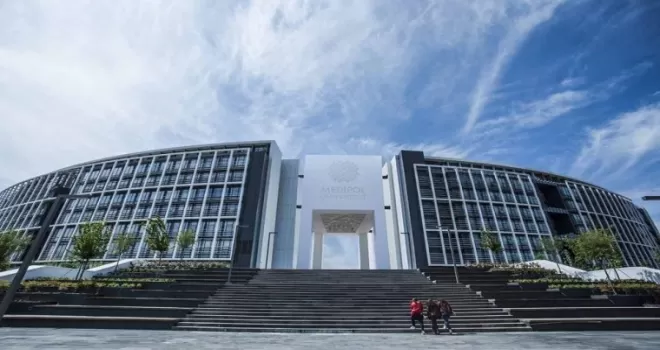 ’Medipol İK Ödülleri’ çevrim içi törenle sahiplerini buldu
