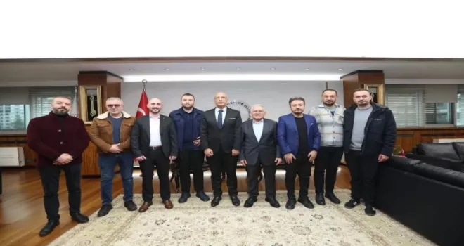 Memduh Büyükkılıç’a ziyaretçi akını