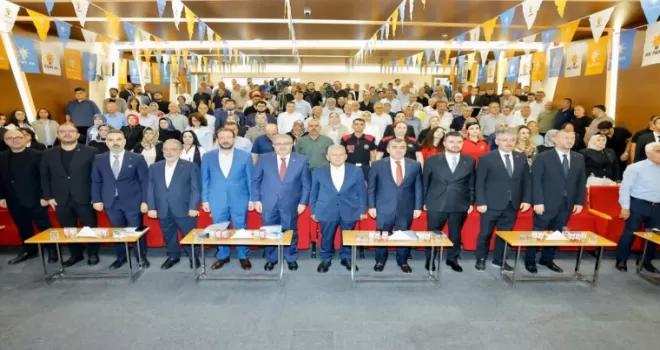 Memduh Büyükkılıç’tan AK Parti ilçe danışma meclislerine çıkarma