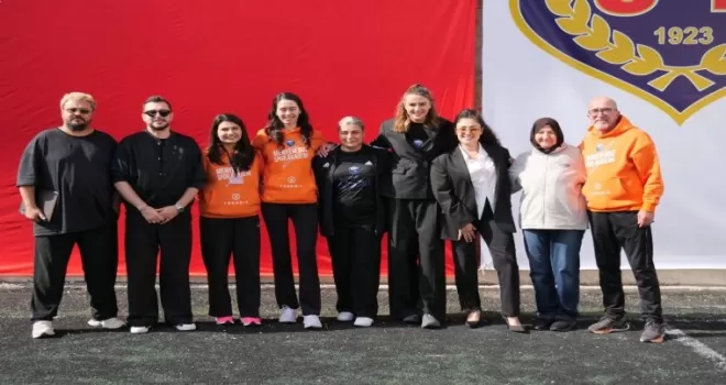 Meryem Boz, kadın hükümlü ve tutuklularla buluştu