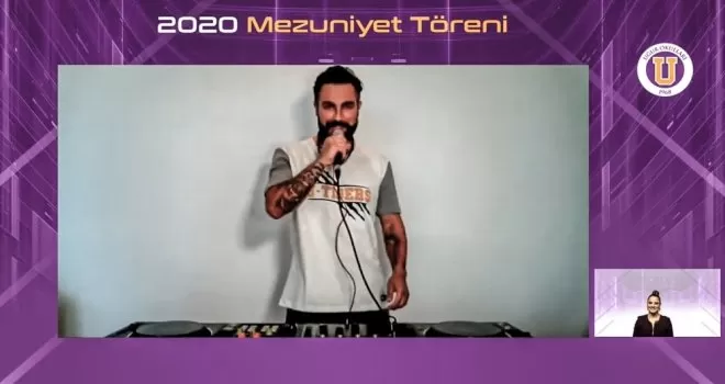 Mezuniyet töreni online ortama taşındı
