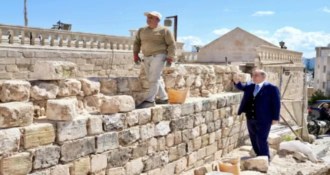 Midyat’ta tarihi doku ’katori’ taşıyla hayat buluyor
