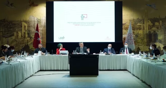 Milli Eğitim Bakanı Selçuk: "Şu ana kadar 813 bin öğretmen aşılandı"
