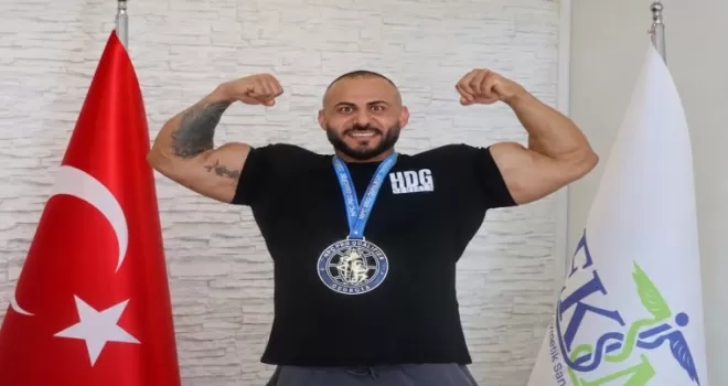 Milli sporcu Ahmet Koç dünya üçüncüsü oldu