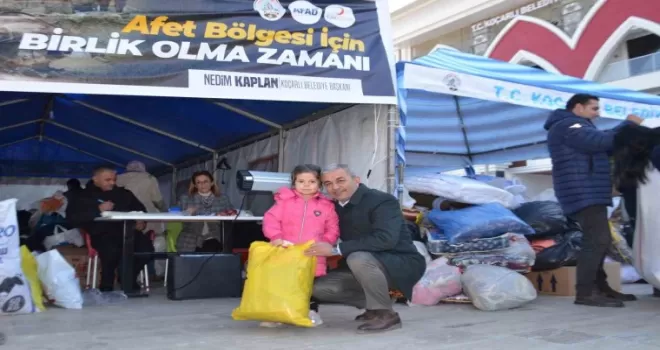 Minik Ebrar’dan duygulandıran yardım
