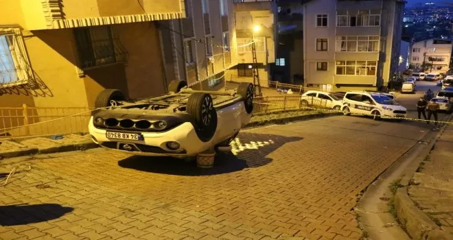 Misafirliğe giderken takla attı
