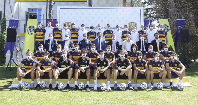 MKE Ankaragücü, 9 transfer için imza töreni düzenledi
