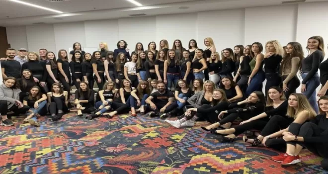 Modellik okullarına ilgi artıyor
