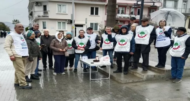 Mudanya’da emeklilerden ’seyyanen zam hemen’ eylemi