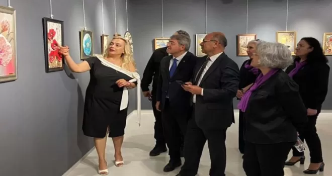 Mudanya HEM kursiyerlerinin ’taş tablo’ sergisine Bursa ilgisi