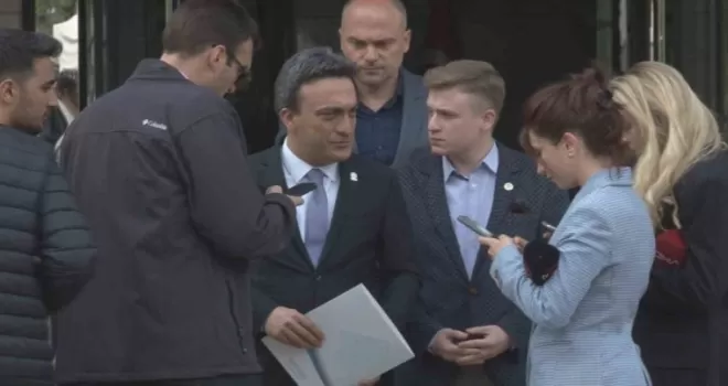 Muharrem İnce’nin adaylıktan çekilme dilekçesi YSK’ya teslim edildi
