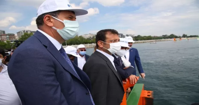 Müsilajla mücadele seferberliği Caddebostan Sahili’nde başladı
