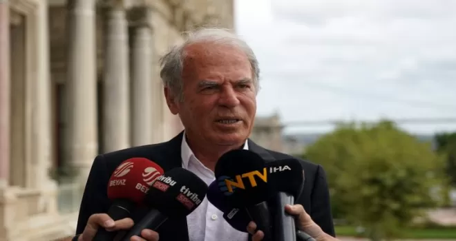 Mustafa Denizli: "Altay olarak keyif veren bir futbol izletmek istiyoruz"

