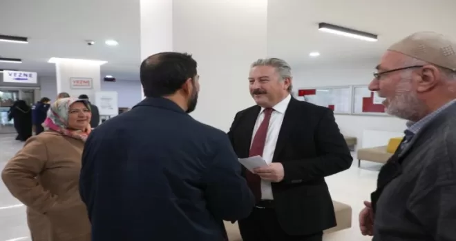 Mustafa Palancıoğlu emlak vergisini vezneden ödedi